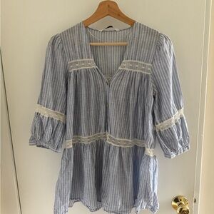 Zara Boho  Blue and White Puff Sleeve Blouse with Ruffled Details